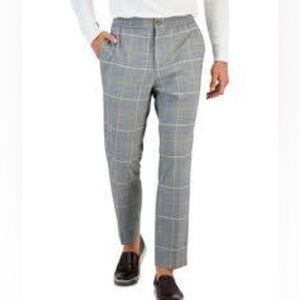 NWT SIZE L Club Room Gray Plaid Dress Pants